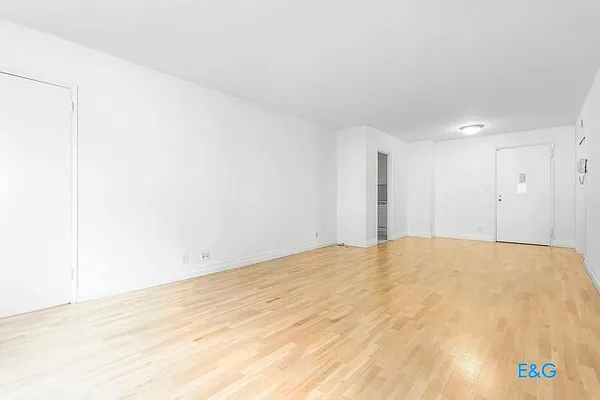 Rented by E and G Realty Group | media 2