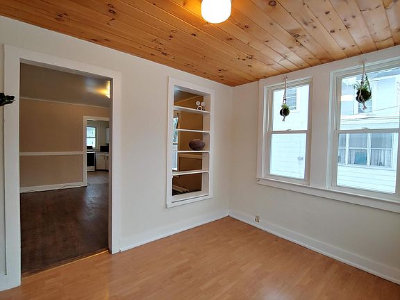 4th image of 57 Owego St