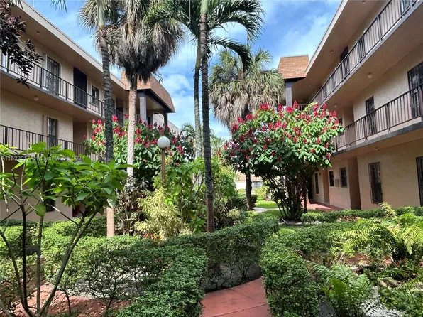 10851 SW 2nd St APT K309, Sweetwater, FL 33174