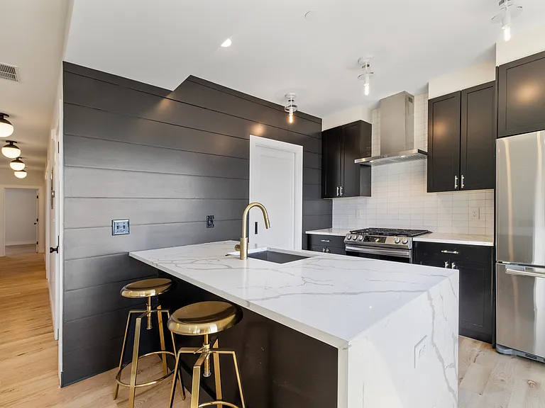 277 Webster St #3 — Photo 8
