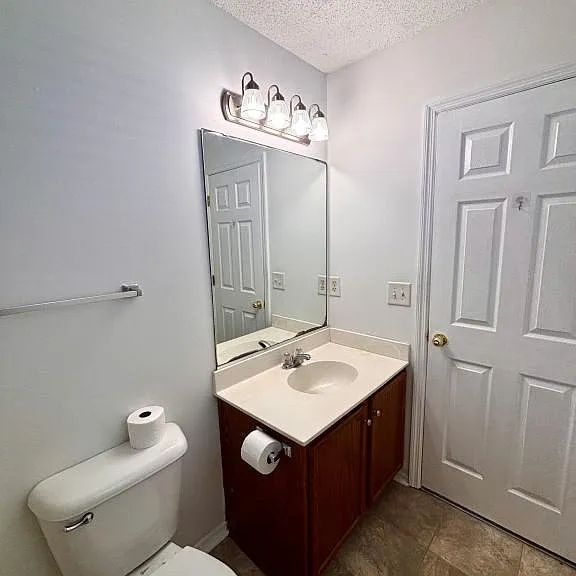 199 Bellegrove Dr — Photo 29
