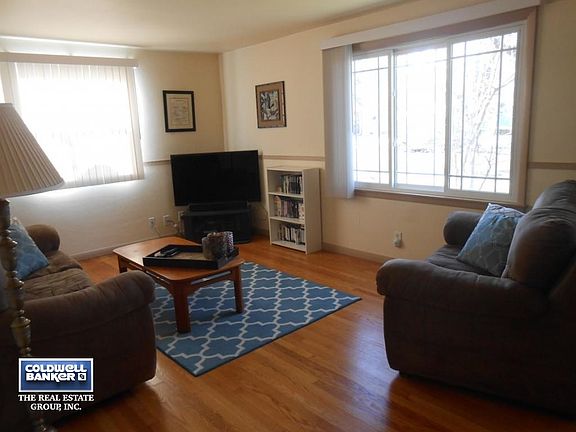 Hardwood floors & new windows