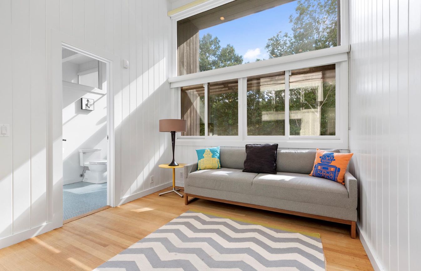 Home Office / Bedroom