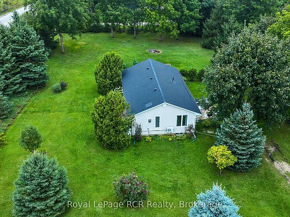 3rd image of 46285 Old Mail Rd
