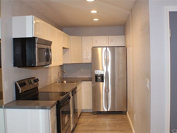 3rd image of 2801 N Los Felices Cir E Unit D112