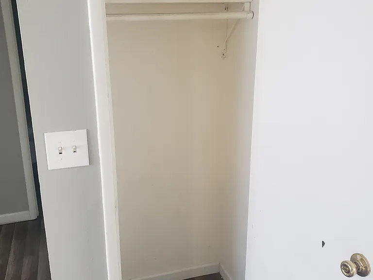532 N Bunn St #6 — Photo 7