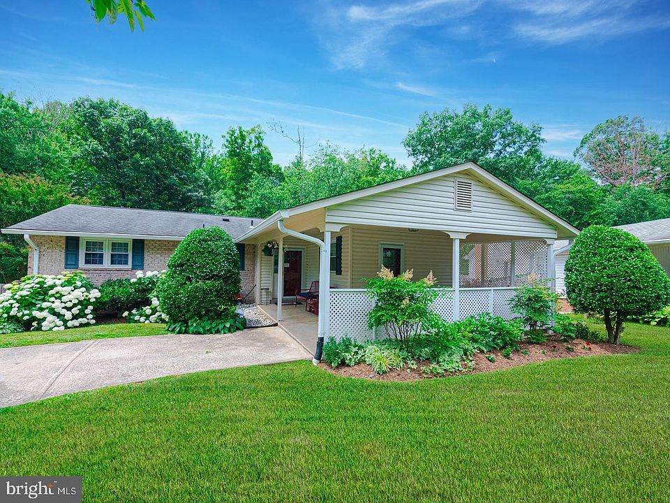 1st image of 5209 Pumphrey Dr
