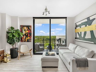 1300 Ponce De Leon Blvd APT 900, Coral Gables, FL, 33134