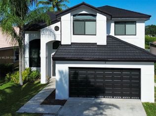 1211 SW 178th Way, Pembroke Pines, FL 33029
