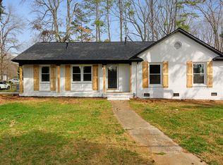 5201 Amity Pl, Charlotte, NC 28212