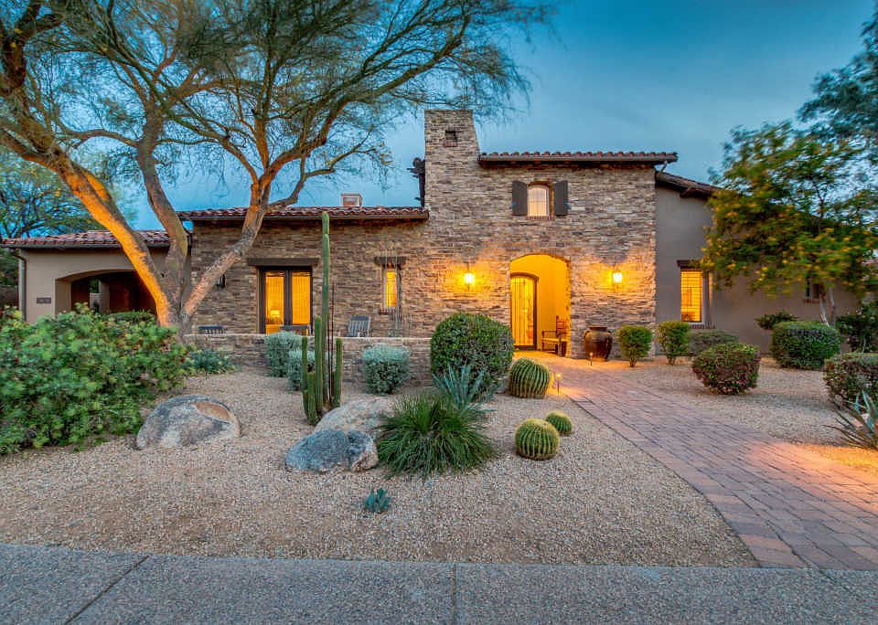 1st image of 8365 E Tailfeather Dr