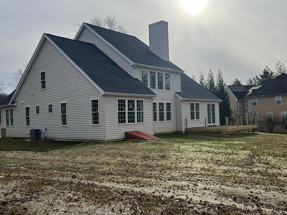 2nd image of 65 W Forge Rd