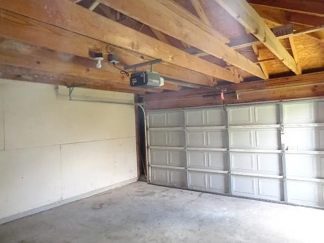 16807 Mammoth Springs Dr — Photo 34