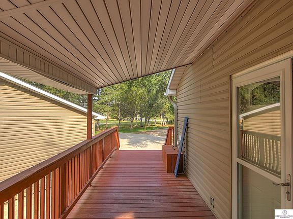 3rd image of 2053 Sunset Dr