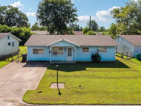 2321 S Main St, Sapulpa, OK 74066