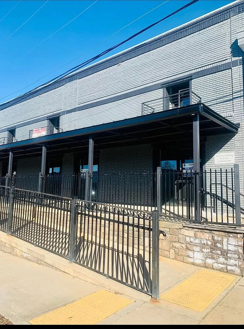Depot Street — Photo 1