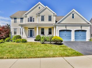 34 Winship Dr, Stoneham, MA 02180