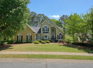 716 Whisper Wind Ct, Woodstock, GA 30189