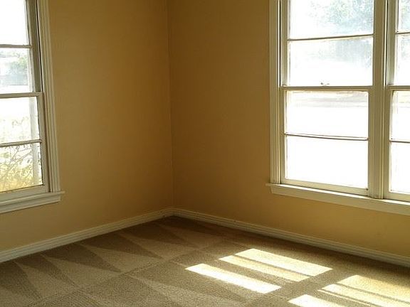 5th image of 1715 Doran Dr