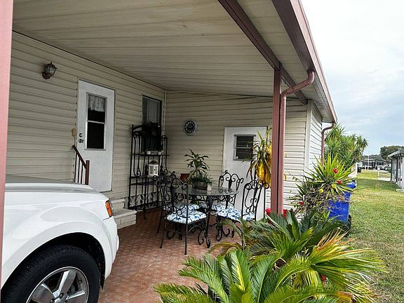 4th image of 3204 Junction Cir