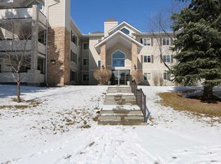 7451 N Springbank Blvd SW #1207, Calgary, AB T3H4K5