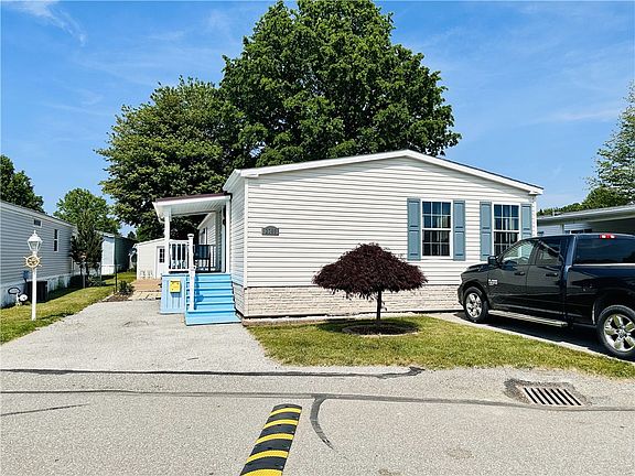 2nd image of 2709 Greenacre Dr