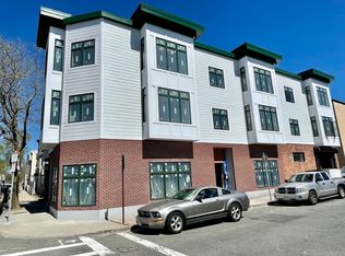 1 Curtis St #5, Boston, MA 02128