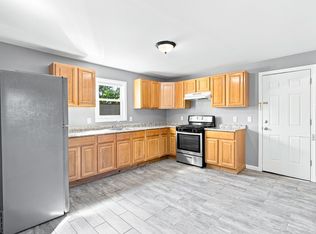165 Central Pl FLOOR 3, Orange, NJ 07050