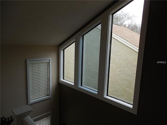 3rd image of 11421 Galleria Dr
