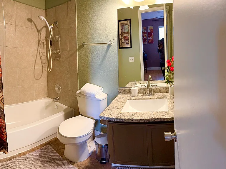 1108 N Cimarron Rd #202 — Photo 10