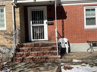(Undisclosed Address), Pt Chester, NY 10573