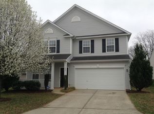 425 Bangor Dr, Winston Salem, NC 27107