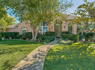 2608 Newcastle Dr, Carrollton, TX 75007