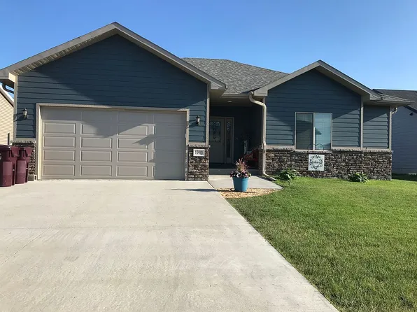 1943 Missouri View Ln, South Sioux City, NE 68776