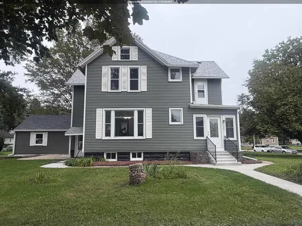 405 S Main St, Holstein, IA 51025