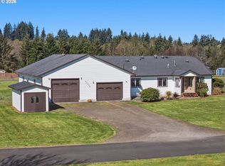92938 Amie Loop, Astoria, OR 97103