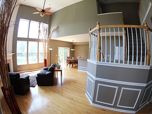 3rd image of 2978 Peachtree Cir
