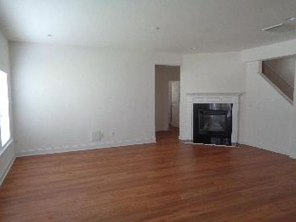 4th image of 6622 Latherton Ln