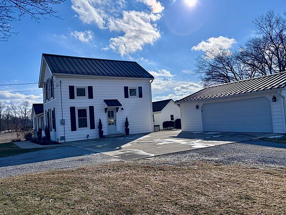 3rd image of 69640 Carls Rd