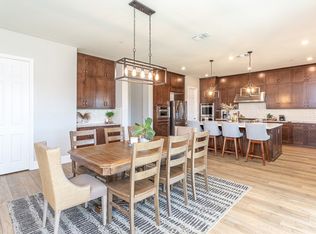 16207 Ginger Creek Dr, Riverside, CA 92504