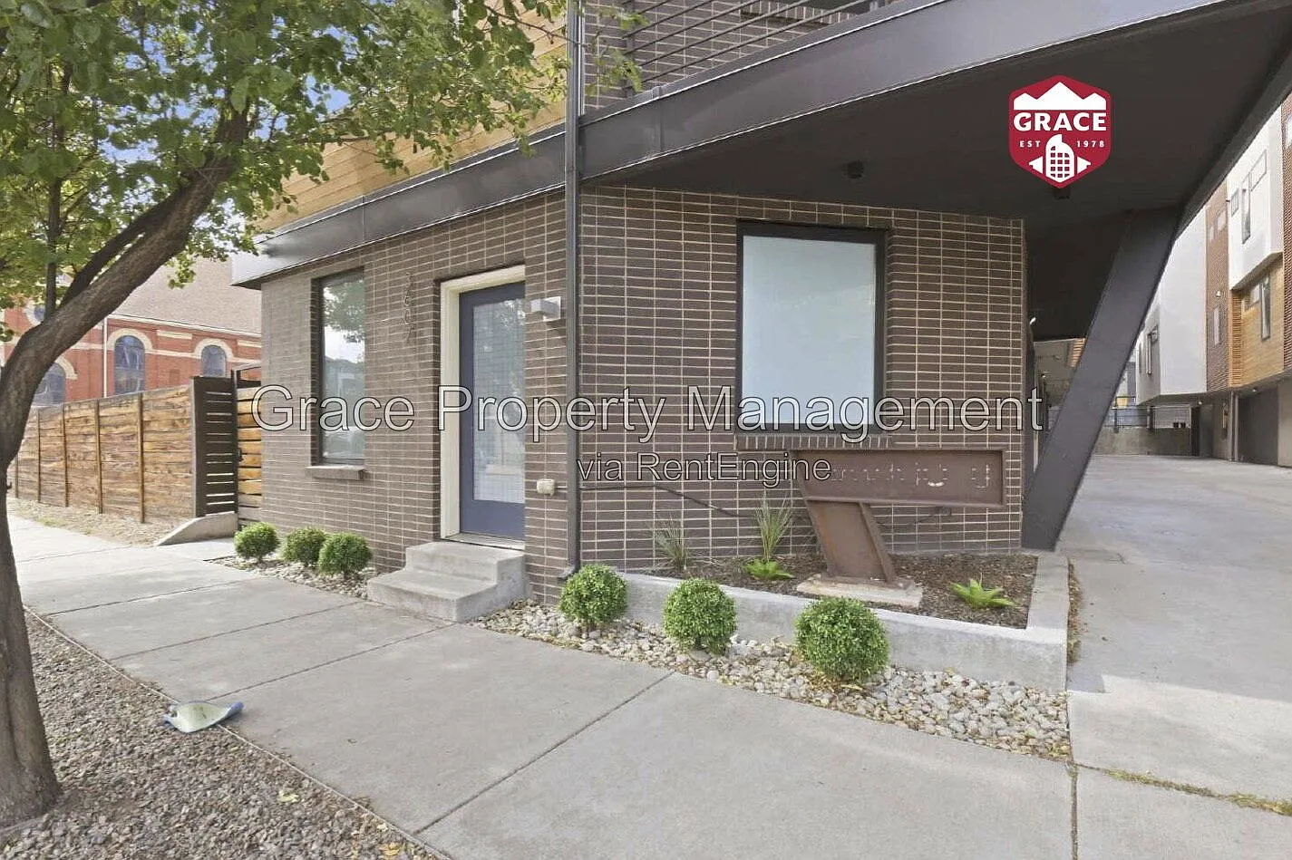 3 bed, 3.0 bath, 1939 sqft, $4,475 — Photo 1
