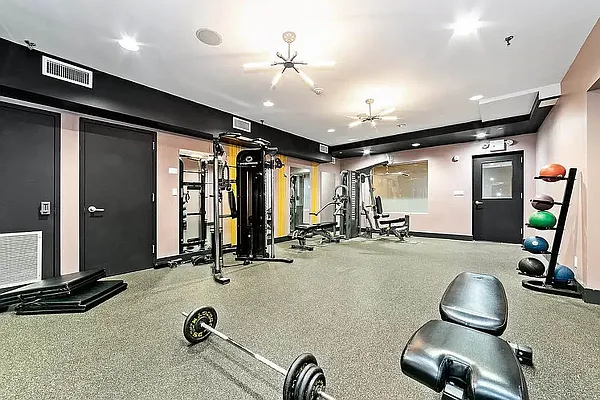 Rented by Mammon Realty Inc | media 38