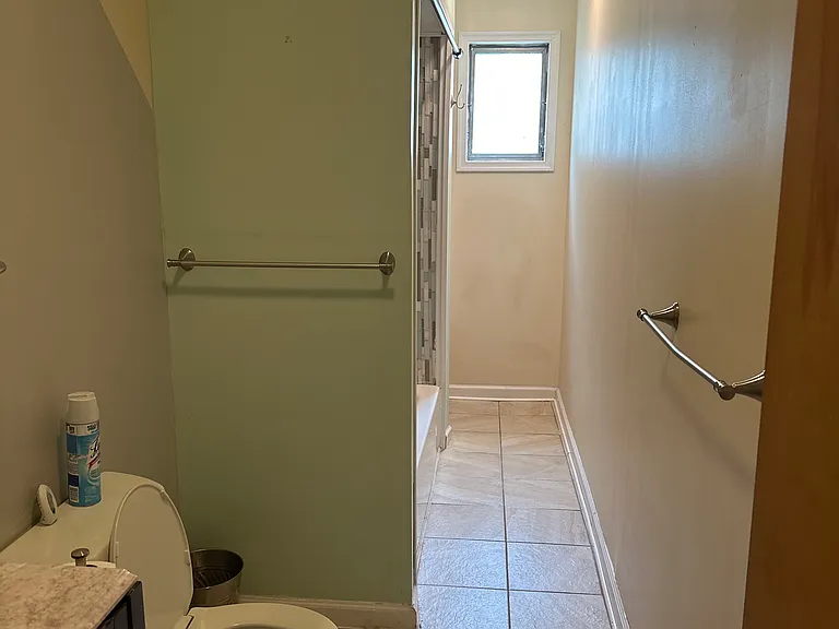 42 N Lehigh Ave #A — Photo 34