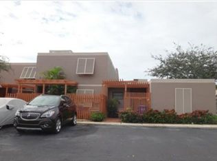 1524 NW 113th Ter, Pembroke Pines, FL 33026