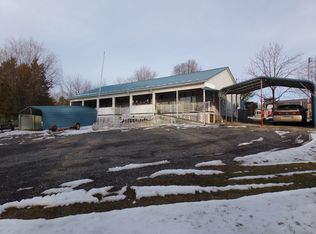 1 Shumate Road, Bozoo, WV 24963