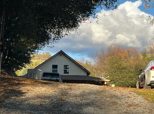 5219 Old Emigrant Trl E, Mountain Ranch, CA 95246