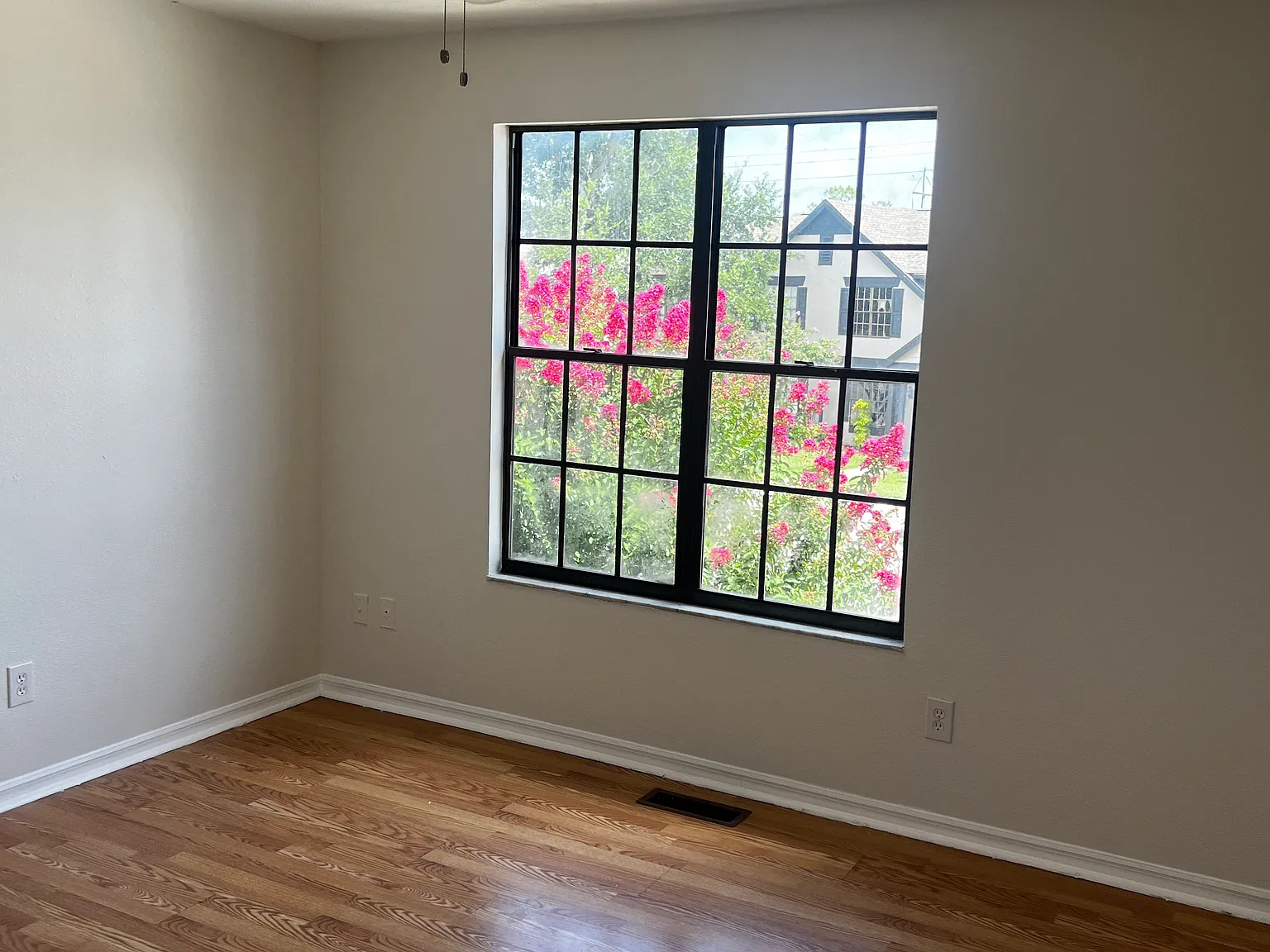 16634 Brigadoon Dr — Photo 4