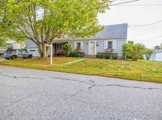 132 Jackson Ave, Somerset, MA 02725