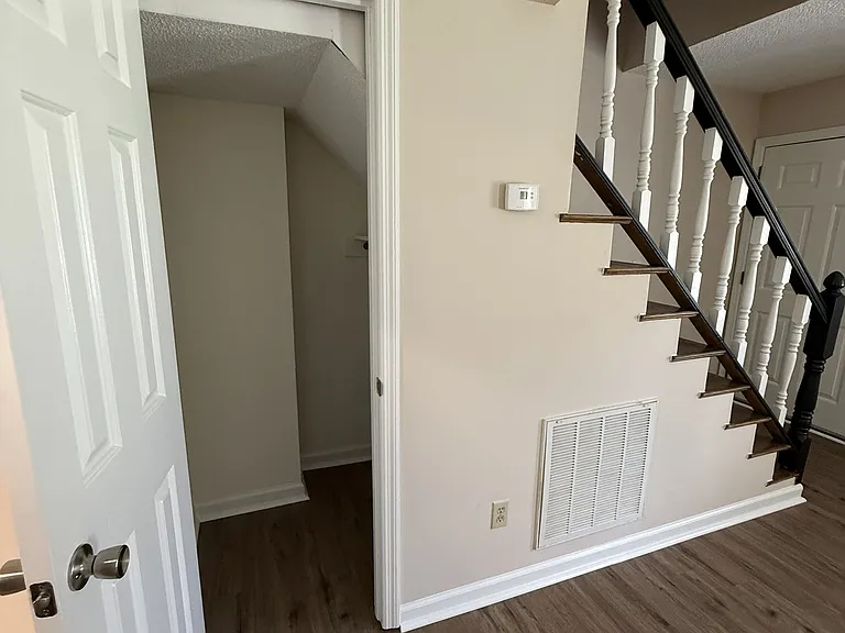 8611 Leatherwood Trl — Photo 6