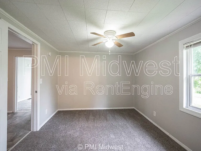 334 Ellis St — Photo 23